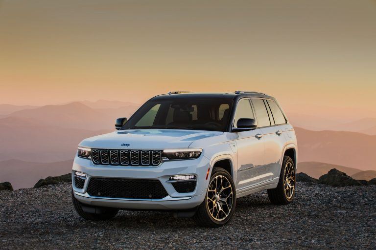 The 2022 Grand Cherokee: Reliable On and Off-Road