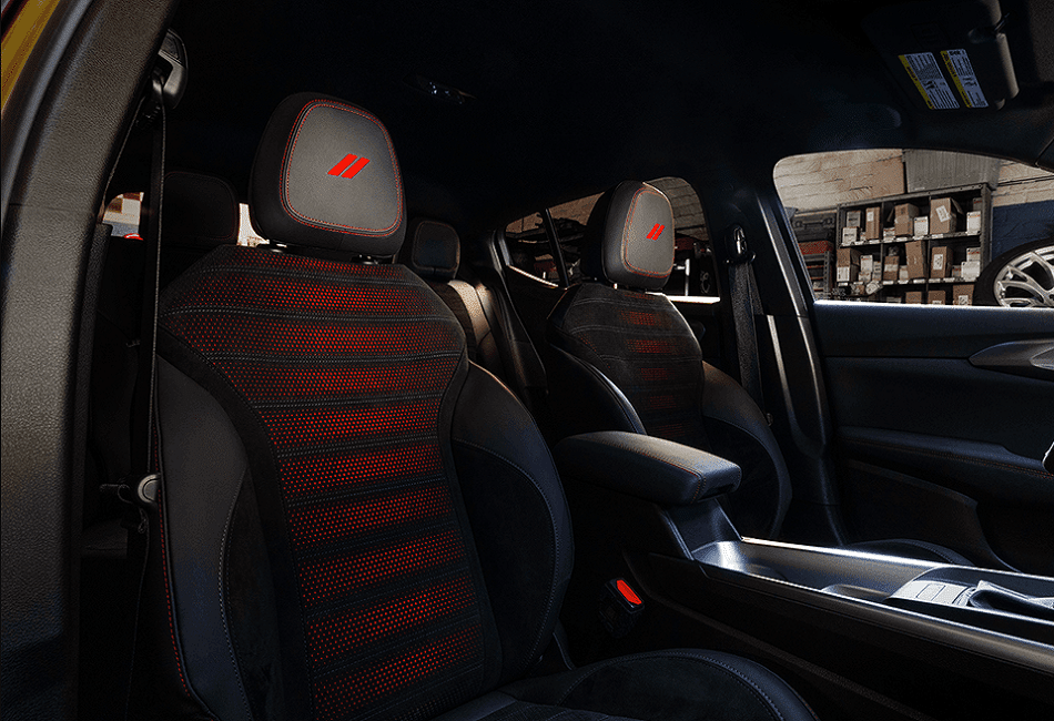 2024 Dodge Hornet Front Seats